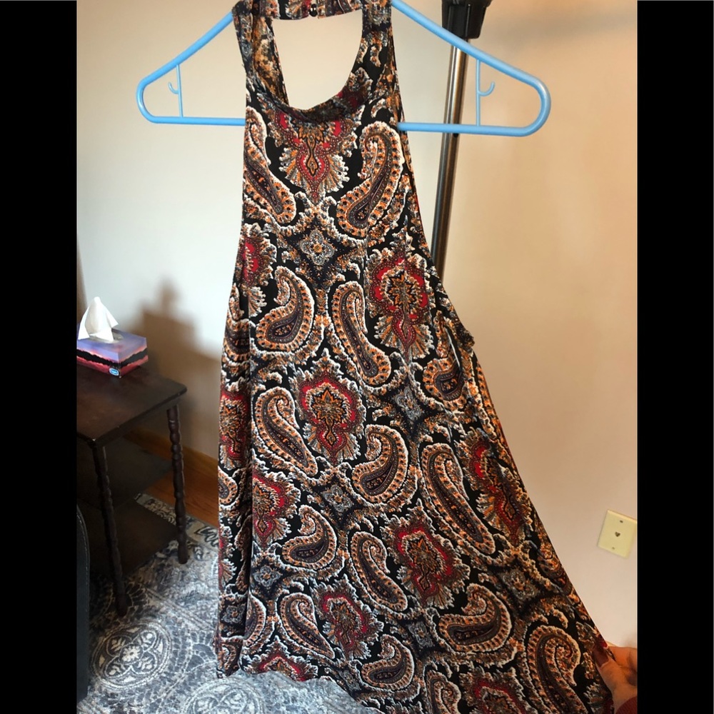 Women’s dress